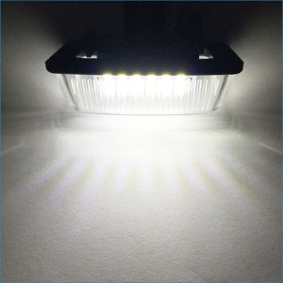 Luz LED para Placa de Matrícula - Diseño Moderno y Elegante - Image 7