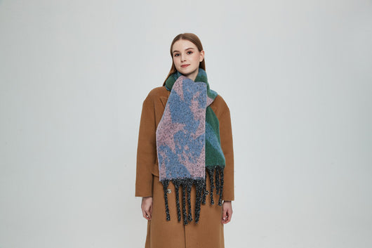 Bufanda Gruesa Jacquard con Lunares y Borlas - Image 21