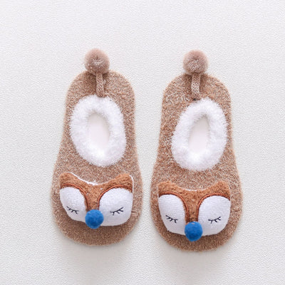 Calcetines Antideslizantes con Diseño de Muñecos 3D para Primavera y Otoño - Image 6