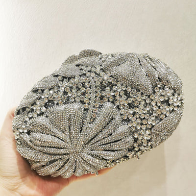 Conjunto Bolso de Noche Elegante con Diamantes y Temperamento de Celebridad - Image 4