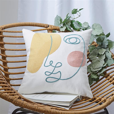 Funda de almohada con bordado geométrico - Image 5