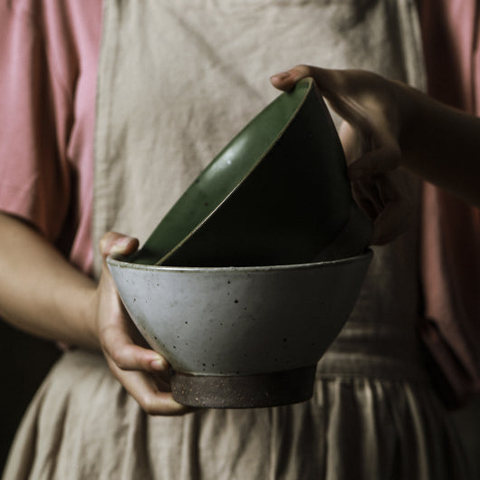Tazón de Barro Artesanal Jingdezhen Retro con Patas Altas para Sopas - Image 7