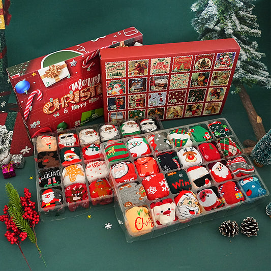 Set de 12 Medias Navideñas Premium en Caja Regalo