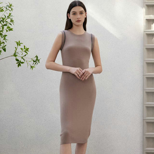 Vestido Tejido de Lana sin Mangas Cuello Redondo con Detalles de Perlas