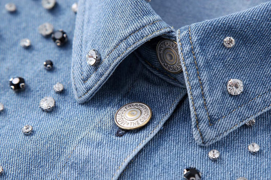 Camisa Denim Corta con Strass de Manga Larga - Image 9
