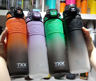 Botella Deportiva de Gran Capacidad Resistente al Calor - Regalo Perfecto para Estudiantes y Hombres - Image 10