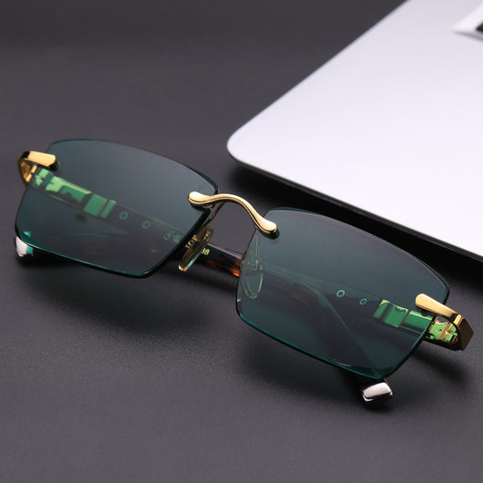 Gafas de Sol Verde Oscuro sin Marco con Detalles Elegantes
