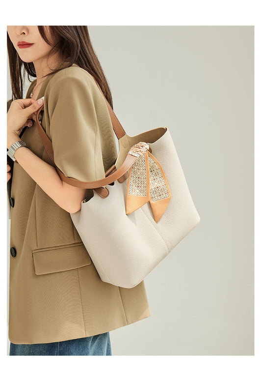 Bolso Bandolera de Cuero Genuino con Gran Capacidad para Viajes Diarios - Image 7