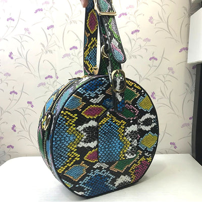 Bolso Bandolera Redondo Diseño Piel de Serpiente para Mujer - Image 7