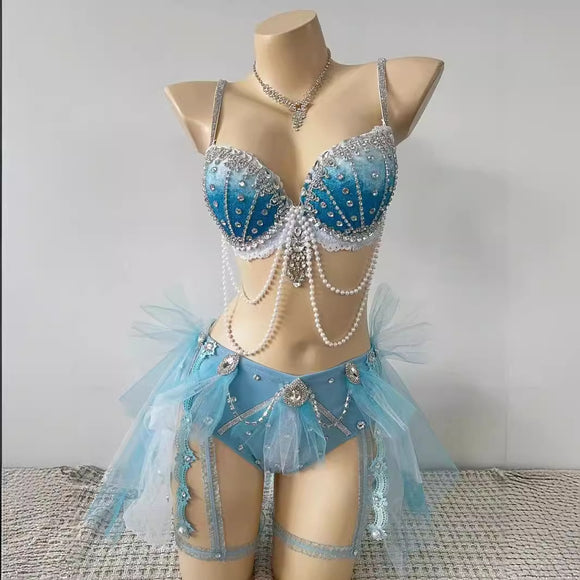 Disfraz Azul Cielo con Perlas Recogidas y Borla