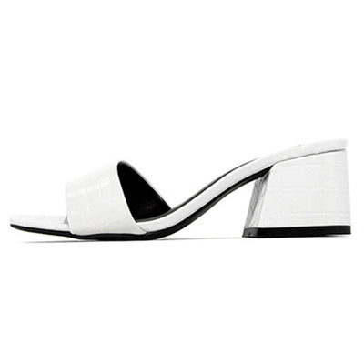 Sandalias de Cuero con Tacón Grueso para Mujer - Image 2