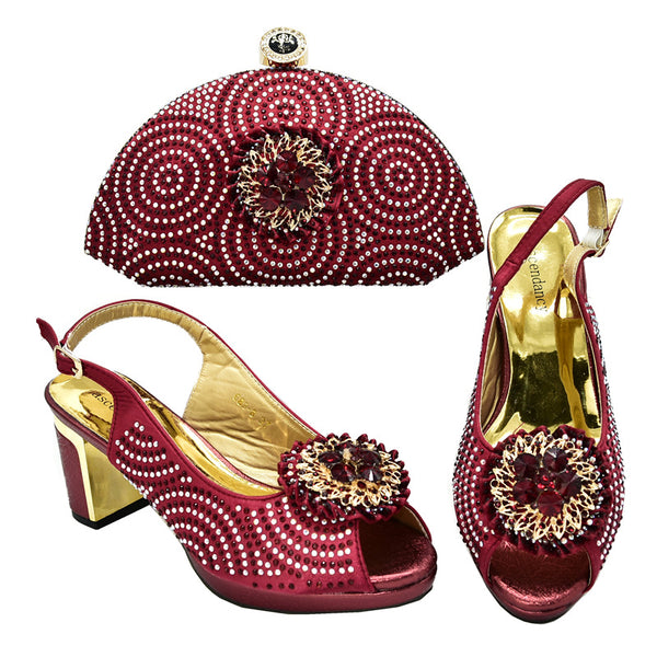 Sandalias con Tacón Ancho y Hebilla Strass + Bolso Coordinado