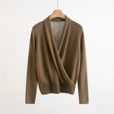 Blusa Elegante de Diseño Minimalista para Mujer - Image 3