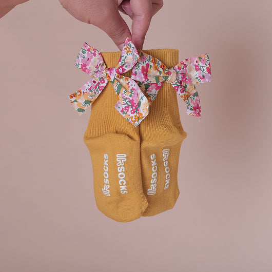 Calcetines Cortos con Moño Floral - Image 6