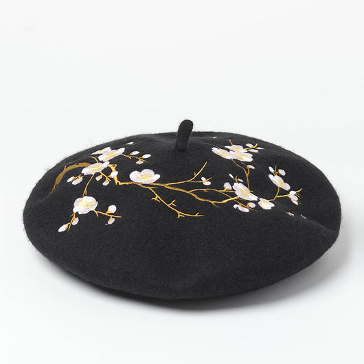 Boina de Lana con Bordado de Ciruela - Estilo Pintor - Image 9
