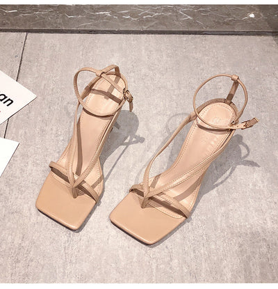 Tacones Altos Cuadrados con Cordones en Nude - Image 7