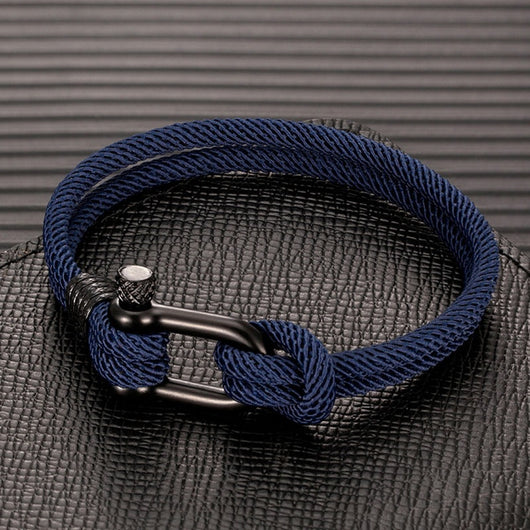 Pulsera Tejida para Hombre con Hebilla Herradura y Estilo Personalizado