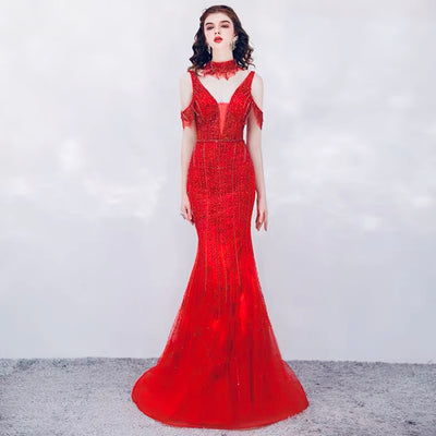 Vestido de Noche Elegante para Mujer con Escote Profundo y Cola