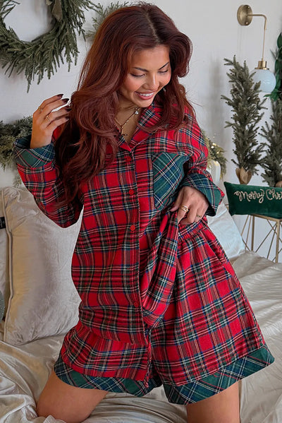 Pijama Navideño de 2 Piezas con Cuadros Rojos y Parches Contrastantes - Image 9