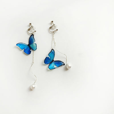 Hilo de Oreja Mariposa Azul en Plata de Ley S925 con Perla Larga - Image 9