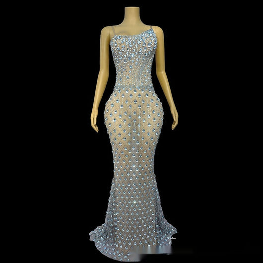 Vestido Asimétrico Diamante con Diseño Vanguardista - Image 11