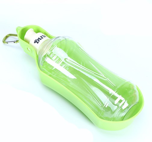 Botella de Agua Portátil para Mascotas en Viajes - Image 14