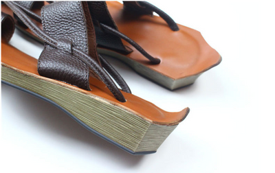 Sandalias y Pantuflas Literarias de Cuero Artesanal Talla Grande - Image 12