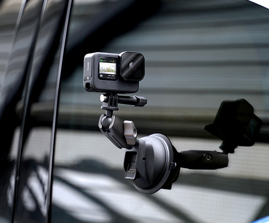 Soporte Plegable para Celular en Auto con Ventosa - Image 6