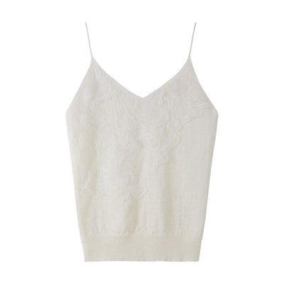 Blusa Tejida con Tirantes Finos de Encaje y Escote V - Image 5