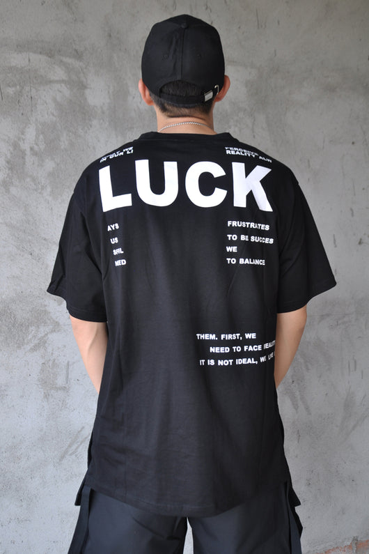 Playera Suelta Hip Hop Street Style con Abertura Lateral Manga Media - Image 4