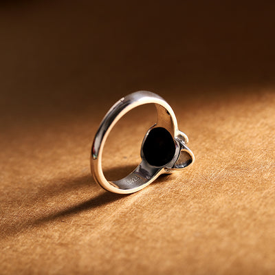 Anillo de Calavera Plateado Minimalista Unisex - Image 5