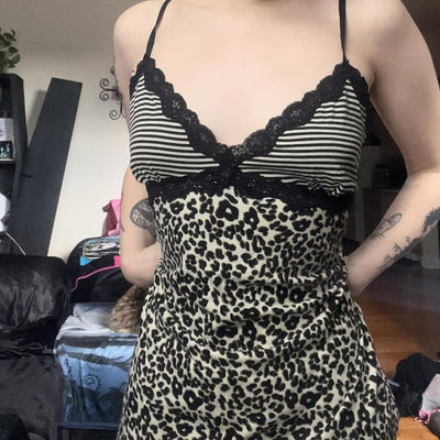 Top Sensual de Encaje Leopardo con Tirantes Ajustables - Image 2