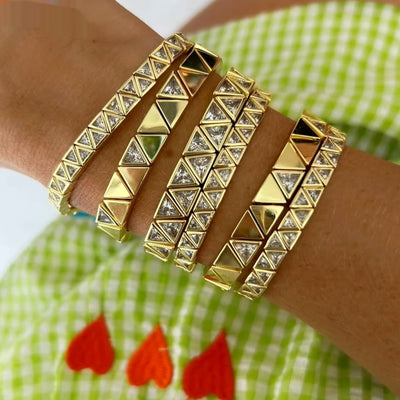 Pulsera Elástica de Zircón Triangular Brillante para Mujer - Image 8