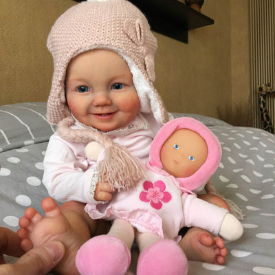 Muñeca Reborn Emilia - Silicona Realista con Detalles Auténticos - Image 10