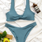 Bikini de Cintura Alta con Corte Lateral - Diseño Liso y Elegante