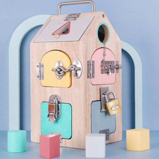 Tablero de Actividades Infantil con Cerraduras y Llaves de Formas - Image 2
