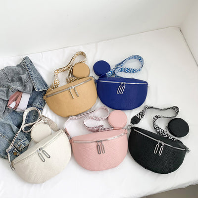 Bolso Bandolera Crossbody con Cierre de Cremallera y Textura Saddle Lock - Image 4