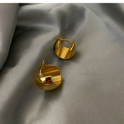 Aretes Minimalistas Elegantes - Image 10