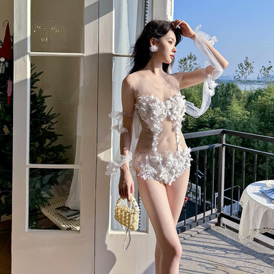 Traje de Baño Enterizo Triangular con Encaje Transparente Bordado - Image 2