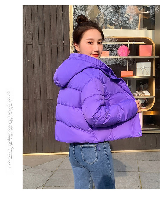 Chaqueta Corta Acolchada con Capucha para Mujer - Estilo Casual - Image 36