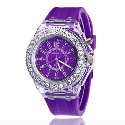 Reloj LED Luminoso Geneva para Mujer con Pulsera de Silicona - Image 19