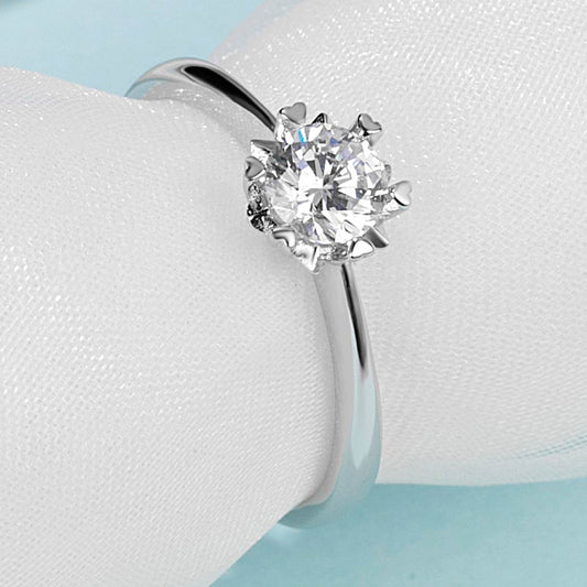 Anillo de Moissanita Copo de Nieve Brazos Rectos 50 Puntos Elegante y Delicado