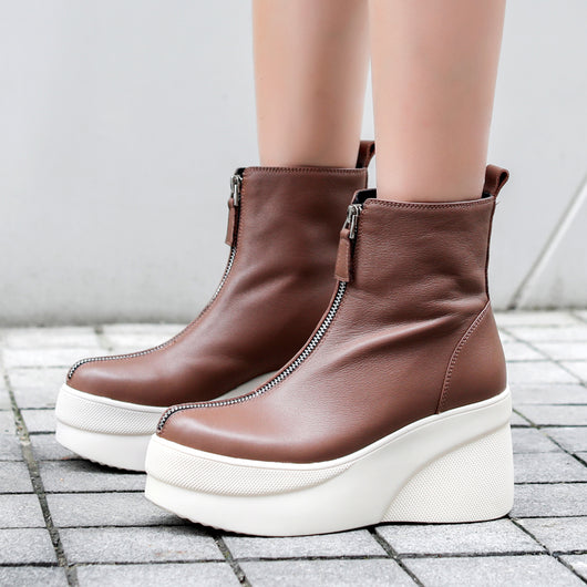 Botines de Cuero Tacón Cuña Versátil