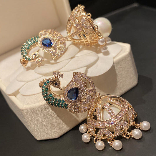 Aretes de Jaula de Pavo Real con Perlas y Borla de Cristal - Image 4