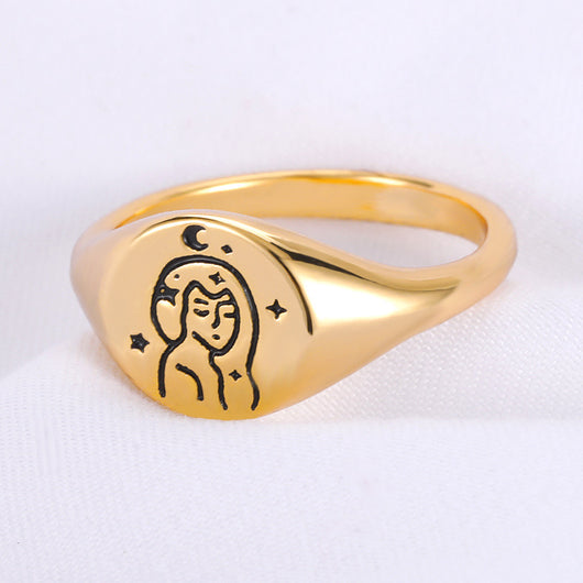 Anillo Dorado Minimalista para Mujer - Diseño Elegante y Versátil - Image 8