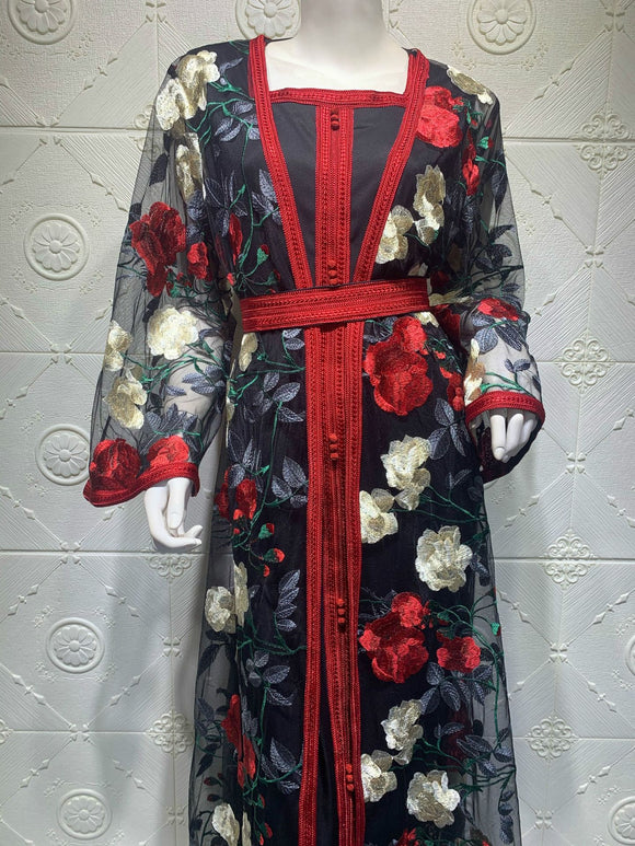 Vestido Dos Piezas con Encaje Bordado Transparente