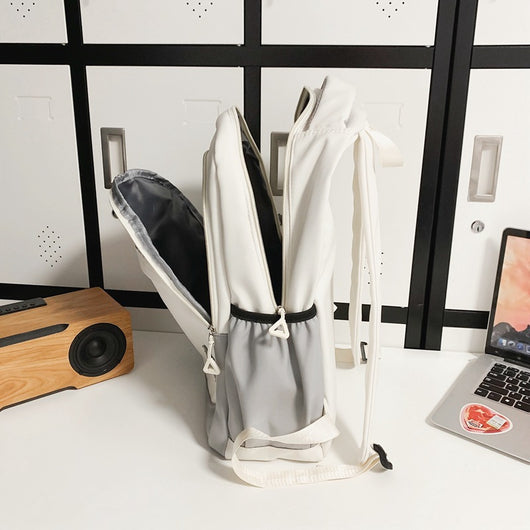 Mochila Escolar de Gran Capacidad con Diseño Casual y Coordinado - Image 3