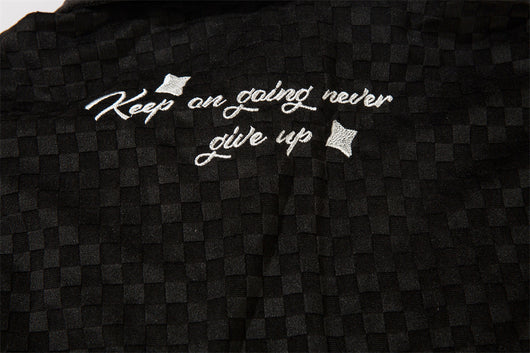 Abrigo Camisa Cuadros Escoceses con Letras Bordadas - Image 13