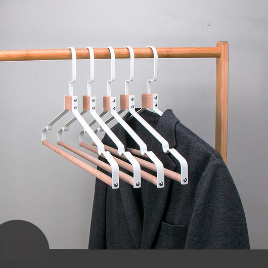 Perchero de Lujo Minimalista con Hombros Anchos en Hierro y Madera - Image 11