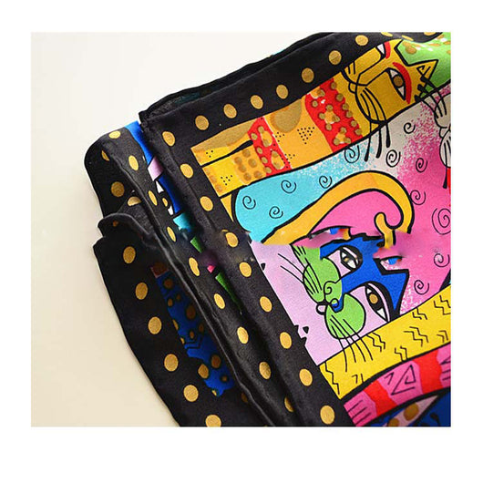 Pañuelo de Seda para Mujer con Estampado Arcoíris y Gatos - Image 3